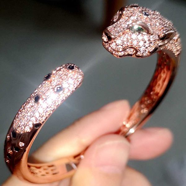 women's leopard print cuff, black dot 3a + cubic zircon pebble animal stylist leopard women's copper jewelry, Golden;silver
women's leopard print cuff, black dot 3a + cubic zircon pebble animal stylist leopard women's copper jewelry, Golden;silver