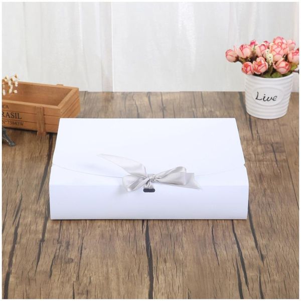 gift wrap solid colors packaging box modern style birthday candy rectangle paper storage boxes festival decorations
gift wrap solid colors packaging box modern style birthday candy rectangle paper storage boxes festival decorations