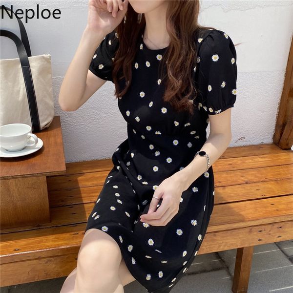 neploe dresses women summer chiffon robe korean chic vintage vestidos mujer o neck puff sleeve slim waist floral dress 210422, Black;gray
neploe dresses women summer chiffon robe korean chic vintage vestidos mujer o neck puff sleeve slim waist floral dress 210422, Black;gray