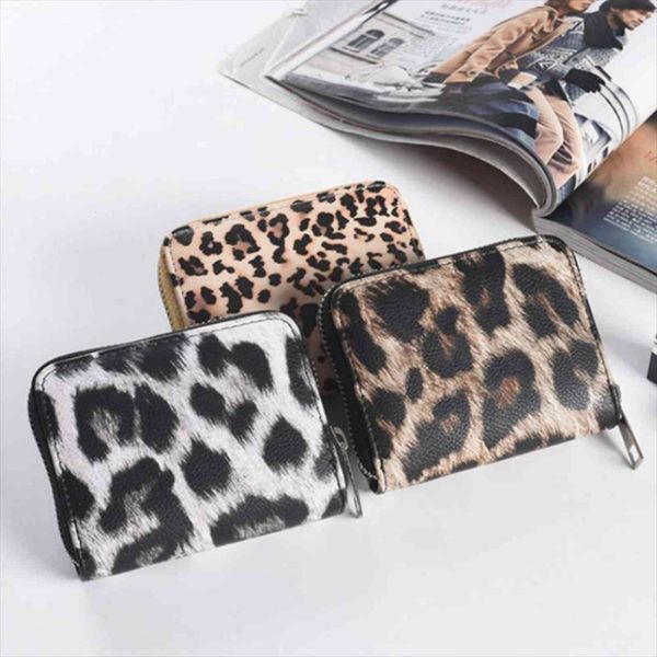 fashion women wallet small cute short pu leather girl wallets zipper purses leopard animal print card holder zip around, Red;black
fashion women wallet small cute short pu leather girl wallets zipper purses leopard animal print card holder zip around, Red;black