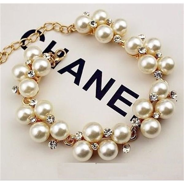brand bracelets gold plated rhinestone bracelet european and american fashion retro pearl beaded a468, Black
brand bracelets gold plated rhinestone bracelet european and american fashion retro pearl beaded a468, Black
