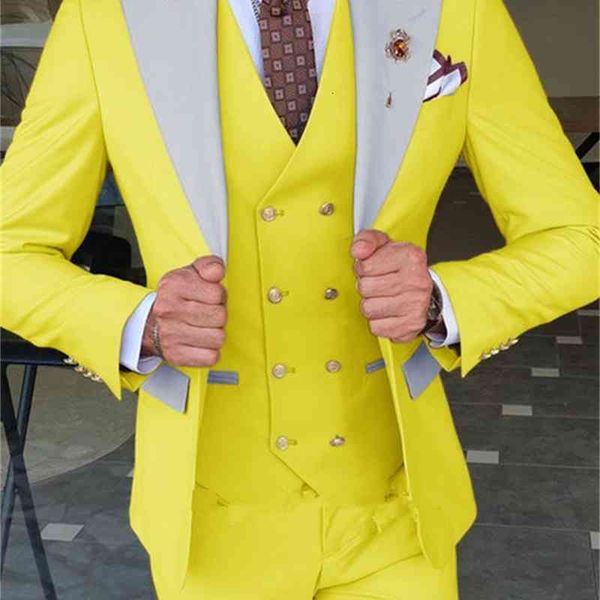 men's suits & blazers arrival yellow slim fit men grey lapel wedding groom tuxedos terno masculino prom blazer custom made 3 pcs 1ogy, White;black
men's suits & blazers arrival yellow slim fit men grey lapel wedding groom tuxedos terno masculino prom blazer custom made 3 pcs 1ogy, White;black