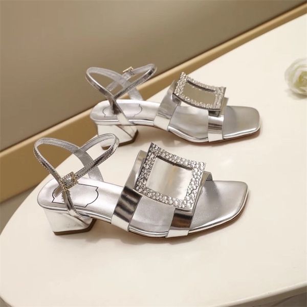 70% off wholesale flip-flops shoes fashion womens sandals flat closed toe ladies new summer outdoor slipper heels, Black
70% off wholesale flip-flops shoes fashion womens sandals flat closed toe ladies new summer outdoor slipper heels, Black