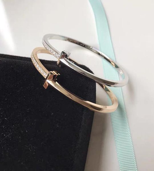 bangle the same type of star t1 cross line cold wind wide and narrow bracelet, fashionable stainless steel alloy lady t-shaped, Black
bangle the same type of star t1 cross line cold wind wide and narrow bracelet, fashionable stainless steel alloy lady t-shaped, Black