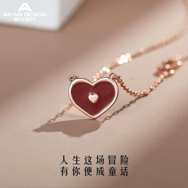 chains s92 sterling silver necklace women's fashion love warm discoloration enamel clavicle chain personalized simple pendant
chains s92 sterling silver necklace women's fashion love warm discoloration enamel clavicle chain personalized simple pendant