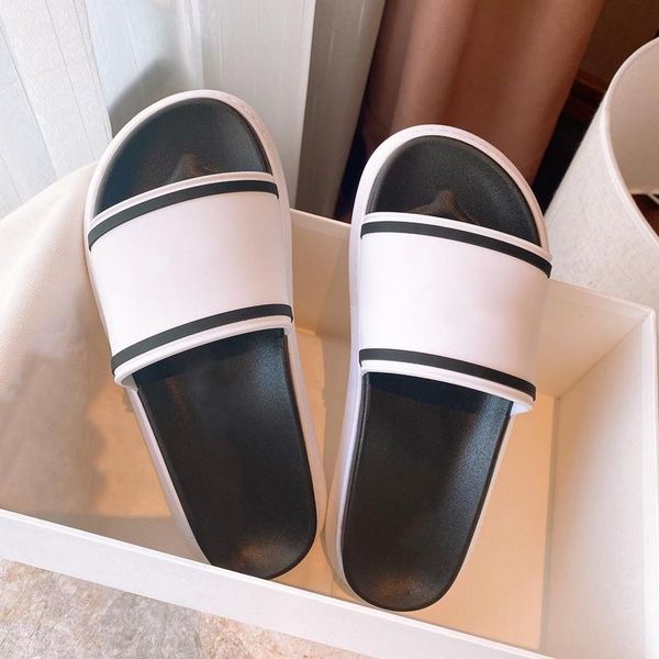 slippers color matching couple letter shoes flip flops outdoor platform non-slip, Black
slippers color matching couple letter shoes flip flops outdoor platform non-slip, Black
