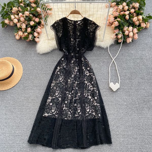 women black lace midi dress summer vintage o-neck hollow out sleeveless high waist party vestidos elegant female robe 2021 new, Black;gray
women black lace midi dress summer vintage o-neck hollow out sleeveless high waist party vestidos elegant female robe 2021 new, Black;gray