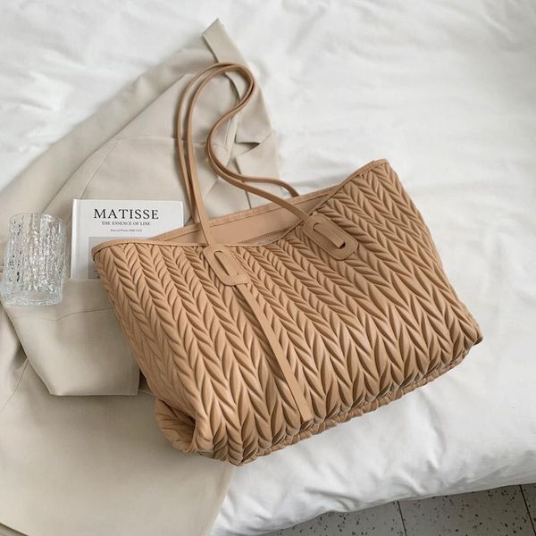evening bags fashion brand designer handbag purses women shoulder 2021 large capacity ladies big casual totes high quality
evening bags fashion brand designer handbag purses women shoulder 2021 large capacity ladies big casual totes high quality