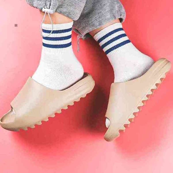 yeesy slide women men slippers desert sand bone resin sandal bench foam runner sneakers indoor outdoor brown football basketball soccer shoe, Black
yeesy slide women men slippers desert sand bone resin sandal bench foam runner sneakers indoor outdoor brown football basketball soccer shoe, Black