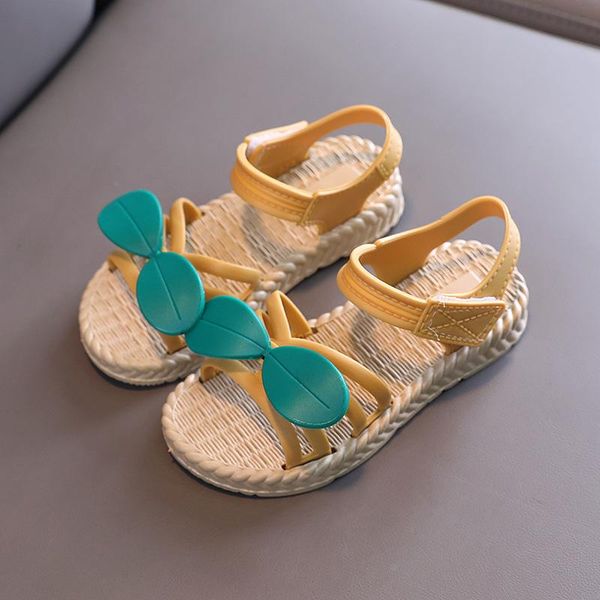 sandals 2021 summer children's girls casual korean style breathable non-slip wear-resistant lightweight soft-soled slippers, Black;red
sandals 2021 summer children's girls casual korean style breathable non-slip wear-resistant lightweight soft-soled slippers, Black;red