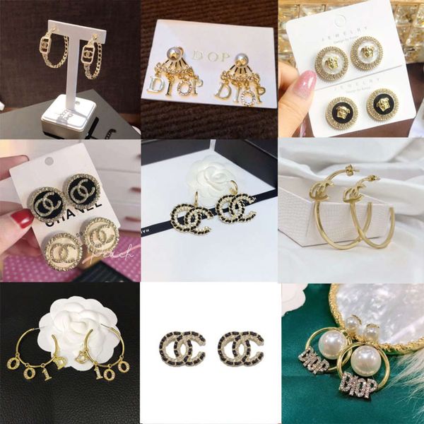 japan and south korea fashion personality inlaid with pearl small fragrance female letter big circle earrings net red trend, Black
japan and south korea fashion personality inlaid with pearl small fragrance female letter big circle earrings net red trend, Black