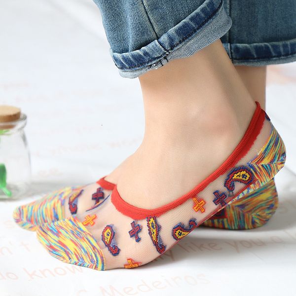 hosiery socks spring and summer glass simple anti hook silk transparent female socks, Black;white
hosiery socks spring and summer glass simple anti hook silk transparent female socks, Black;white