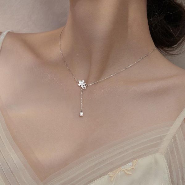 chains fashion jewelry zircon pendant necklace silvery plating thin chain choker for women gifts, Silver
chains fashion jewelry zircon pendant necklace silvery plating thin chain choker for women gifts, Silver