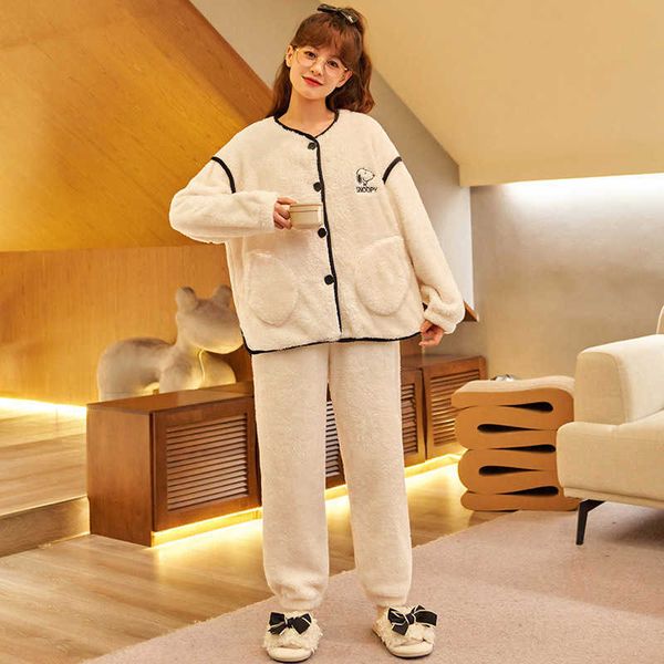 yaoting flannel pajamas women's winter thickened warm suit autumn and winter coral velvet new home clothes 2623 dressing gown, Black;red
yaoting flannel pajamas women's winter thickened warm suit autumn and winter coral velvet new home clothes 2623 dressing gown, Black;red