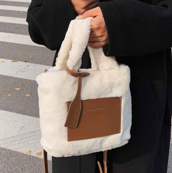 autumn/winter plush bag women's large-capacity fashion messenger senior portable bucket bags
autumn/winter plush bag women's large-capacity fashion messenger senior portable bucket bags