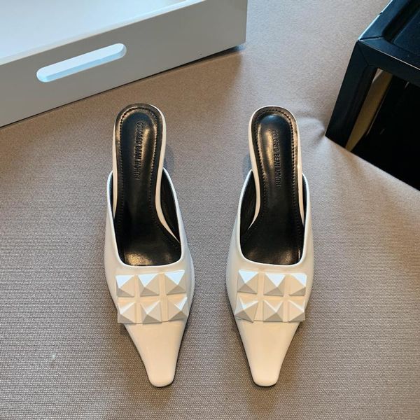slippers female shoes thin heels square toe med heeled mules womens outdoor slides high cover pointed rome rubber pu basic vw78, Black
slippers female shoes thin heels square toe med heeled mules womens outdoor slides high cover pointed rome rubber pu basic vw78, Black