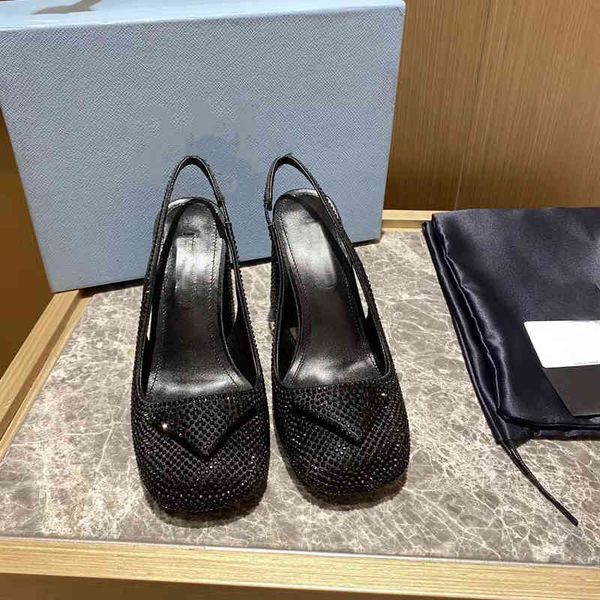 satin sling-back pumps sandals with crystals series slippers sandals loafers muller shoes upper heat-sealed, Black
satin sling-back pumps sandals with crystals series slippers sandals loafers muller shoes upper heat-sealed, Black