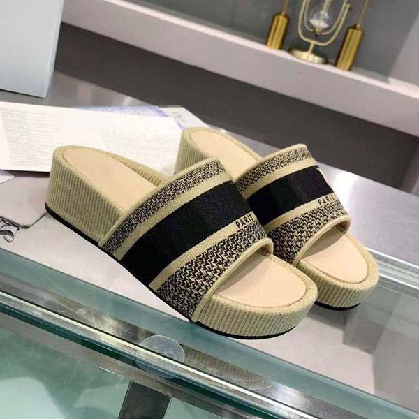 men women slipper laser summer sandals beach slides leisure slippers ladies sandali bathroom da donna shoes classic brown print flower 4-13, Black
men women slipper laser summer sandals beach slides leisure slippers ladies sandali bathroom da donna shoes classic brown print flower 4-13, Black