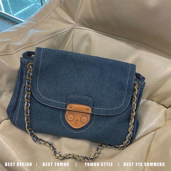minority make old denim canvas army kelly wing chain underarm messenger bag trendy girl
minority make old denim canvas army kelly wing chain underarm messenger bag trendy girl