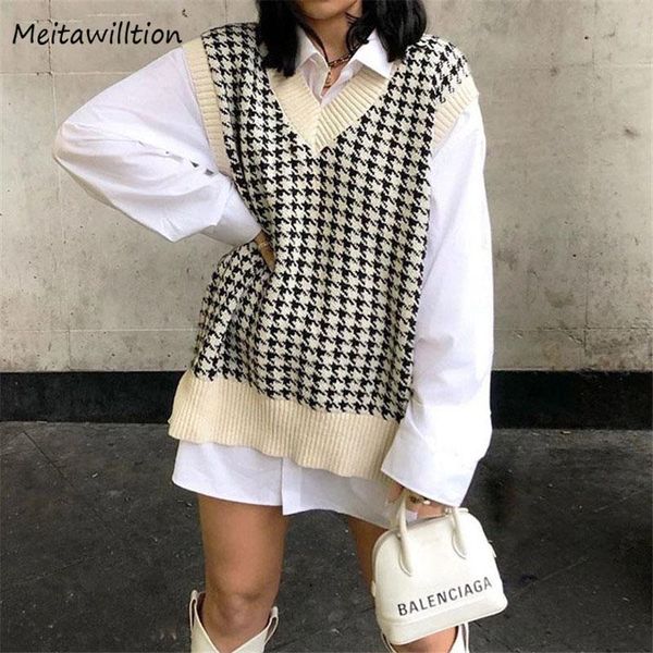 women's vests women houndstooth sweater vest 2021 autumn winter sleeveless knitted pullover casual v neck korean loose jumper, Black;white
women's vests women houndstooth sweater vest 2021 autumn winter sleeveless knitted pullover casual v neck korean loose jumper, Black;white