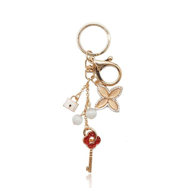 keychains crystal key chain rhinestone clover car keyrings female creative cute flower bag pendant rings keychain, Silver
keychains crystal key chain rhinestone clover car keyrings female creative cute flower bag pendant rings keychain, Silver