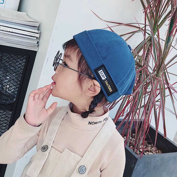 2021 spring and summer new children's landlord hat, melon skin hat, korean outdoor leisure hat for boys and girls, Blue;gray
2021 spring and summer new children's landlord hat, melon skin hat, korean outdoor leisure hat for boys and girls, Blue;gray