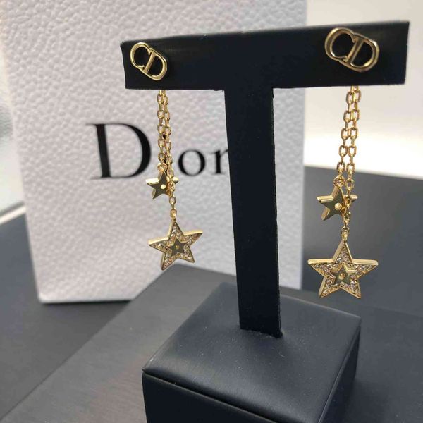 2021 new designer family star tassel long earrings 2021 fashion temperament earrings letter small fragrance high version, Golden
2021 new designer family star tassel long earrings 2021 fashion temperament earrings letter small fragrance high version, Golden