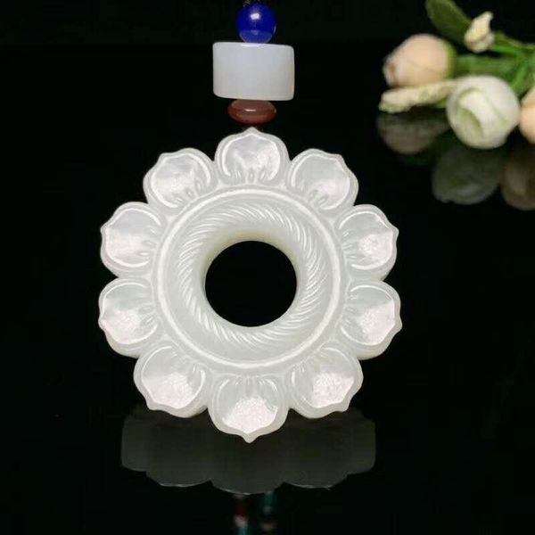 lockets h14#exquisite hetian jade, running lotus pendant, Silver
lockets h14#exquisite hetian jade, running lotus pendant, Silver