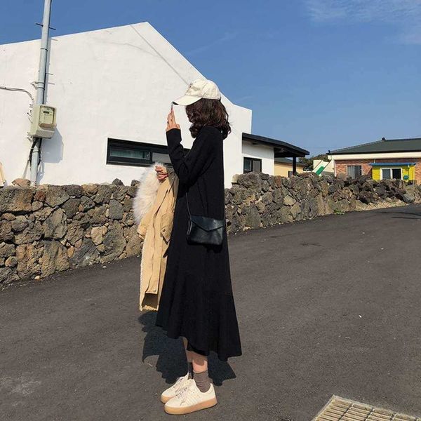 with casual dresses egg overcoat long knitted bottomed wool skirt over knee french minority drs autumn winter, Black;gray
with casual dresses egg overcoat long knitted bottomed wool skirt over knee french minority drs autumn winter, Black;gray