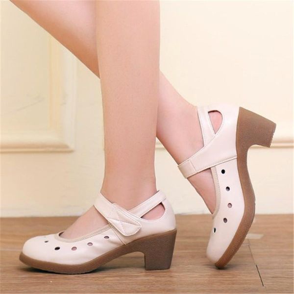 dress shoes summer comfortable ladies mid heel sandals women hollow square dancing soft bottom middle and old aged mother, Black
dress shoes summer comfortable ladies mid heel sandals women hollow square dancing soft bottom middle and old aged mother, Black