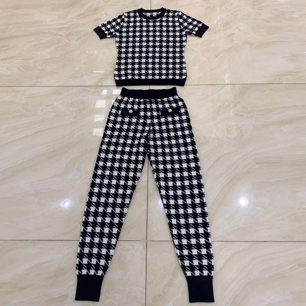 ocstrade black and white lattice short sleeve bodycon two piece set 2021 arrivals women 2 outfit club party women's tracksuits, Gray
ocstrade black and white lattice short sleeve bodycon two piece set 2021 arrivals women 2 outfit club party women's tracksuits, Gray