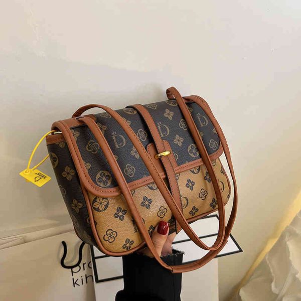 2022 factory outlet bag female new one shoulder messenger small square bag underarm old flower net red korean zero wallet simple fashion 8jo
2022 factory outlet bag female new one shoulder messenger small square bag underarm old flower net red korean zero wallet simple fashion 8jo