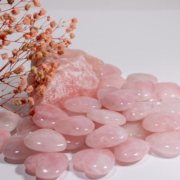 30mmheart shaped rose pink natural quartz crystal stone charm carved palm love healing for diy craft jewelry making decorative objects & fig
30mmheart shaped rose pink natural quartz crystal stone charm carved palm love healing for diy craft jewelry making decorative objects & fig