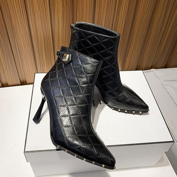 boots 20 plus size ankle women platform high heels female lace up shoes woman buckle short boot casual ladies footwear drop ship, Black
boots 20 plus size ankle women platform high heels female lace up shoes woman buckle short boot casual ladies footwear drop ship, Black