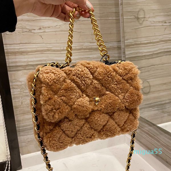 designer women woolen crossbody bag luxurys designers bags brand 19s lambswool fur plush shoulder handbag soft wool diamond lattice
designer women woolen crossbody bag luxurys designers bags brand 19s lambswool fur plush shoulder handbag soft wool diamond lattice