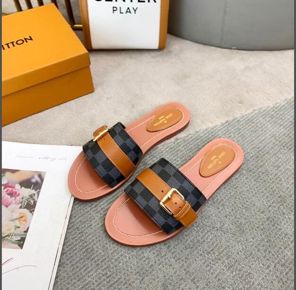 wholesale designer sandals summer flat shoes leisure beach fashion slippers 35-40 lv louis 5 vitton
, Black
wholesale designer sandals summer flat shoes leisure beach fashion slippers 35-40 lv louis 5 vitton
, Black
