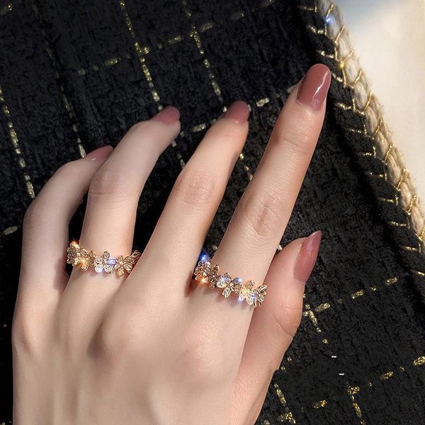 wedding rings elegant crystal flower ring korean luxury shiny zircon adjustable open for women fashion jewelry gift, Slivery;golden
wedding rings elegant crystal flower ring korean luxury shiny zircon adjustable open for women fashion jewelry gift, Slivery;golden