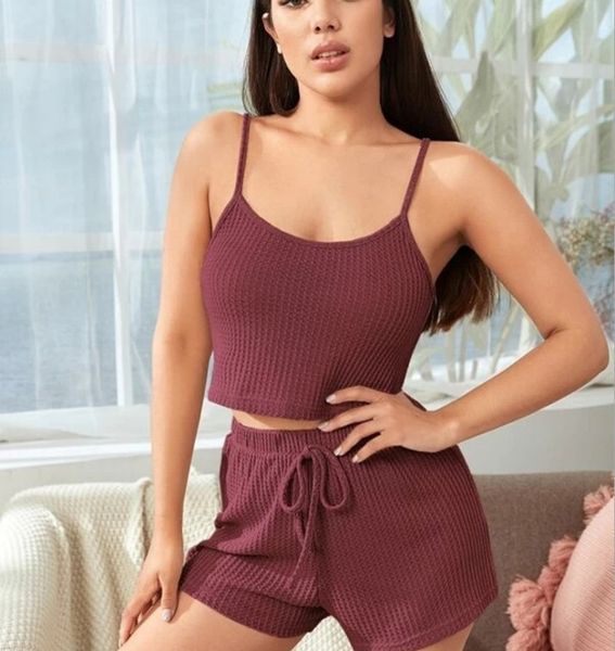 women's sleepwear 2021 summer home wear pajamas vest suspender shorts two piece set for women, Black;red
women's sleepwear 2021 summer home wear pajamas vest suspender shorts two piece set for women, Black;red