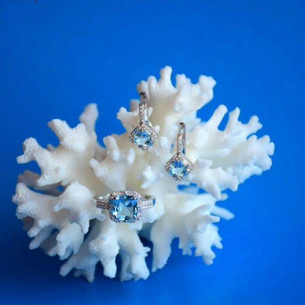 cluster rings princess square blue zircon jewelry, bridal jewelry crystal simple marine gemstone sapphire ring personalized, Golden;silver
cluster rings princess square blue zircon jewelry, bridal jewelry crystal simple marine gemstone sapphire ring personalized, Golden;silver