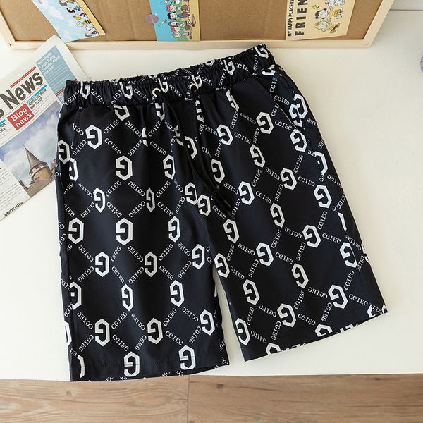 fashion shorts men's summer leisure trend loose comfortable sports travel beach pants, White;black 
fashion shorts men's summer leisure trend loose comfortable sports travel beach pants, White;black