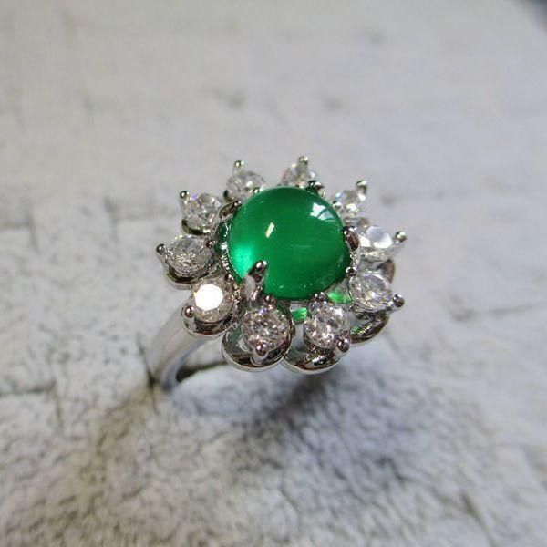 cluster rings creative diamond flower egg round opening adjustable ring retro aristocratic light luxury charm female silver jewelry, Golden;silver
cluster rings creative diamond flower egg round opening adjustable ring retro aristocratic light luxury charm female silver jewelry, Golden;silver