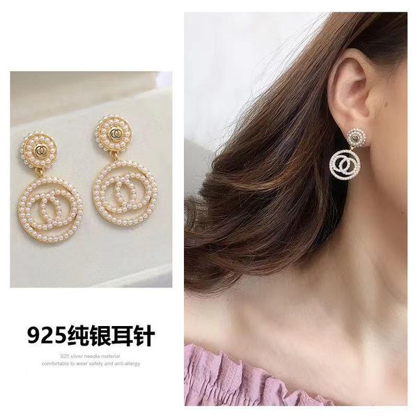 stud 2021 needle grinding small round letter earrings women's hat brim micro inlaid zircon gothic jewelry, Golden;silver
stud 2021 needle grinding small round letter earrings women's hat brim micro inlaid zircon gothic jewelry, Golden;silver