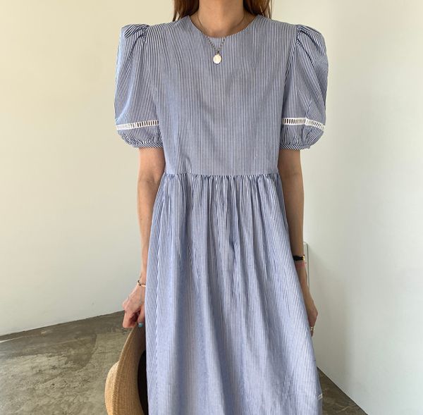 llzacoosh korea chic blue stripe print puff sleeve women summer o-neck casual loose beach dress female party vestidos 210514, Black;gray
llzacoosh korea chic blue stripe print puff sleeve women summer o-neck casual loose beach dress female party vestidos 210514, Black;gray