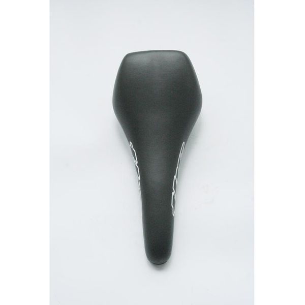 bike saddles bicycle saddle for mtb the black length 270mm width: 120mm weight: 286g
bike saddles bicycle saddle for mtb the black length 270mm width: 120mm weight: 286g