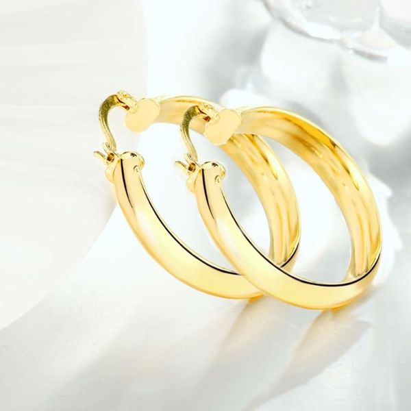 hoop & huggie gold color women circles earrings,3.4cm unique thick earrings,fashion round earrings jewelry, Golden;silver
hoop & huggie gold color women circles earrings,3.4cm unique thick earrings,fashion round earrings jewelry, Golden;silver