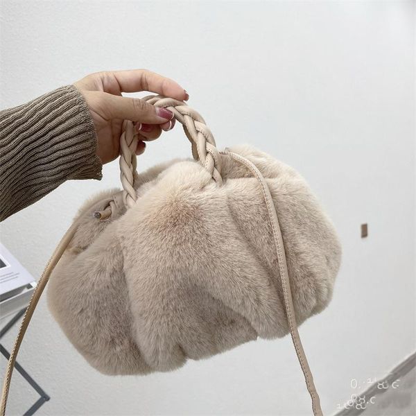evening bags designer pleated plush shoulder for women winter fluffy faux fur female handbags soft messenger bag sac a main
evening bags designer pleated plush shoulder for women winter fluffy faux fur female handbags soft messenger bag sac a main