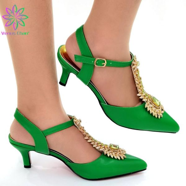 dress shoes women's pumps 2021 summer fashion leisure pvc metal decoratio wedding slingbacks ladies 38-43 zapatos de mujer, Black
dress shoes women's pumps 2021 summer fashion leisure pvc metal decoratio wedding slingbacks ladies 38-43 zapatos de mujer, Black