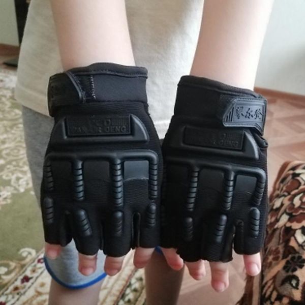 five fingers gloves kids tactical for 5-13 years old military armed anti-skid sports rubber knuckle black half finger boys children, Blue;gray
five fingers gloves kids tactical for 5-13 years old military armed anti-skid sports rubber knuckle black half finger boys children, Blue;gray