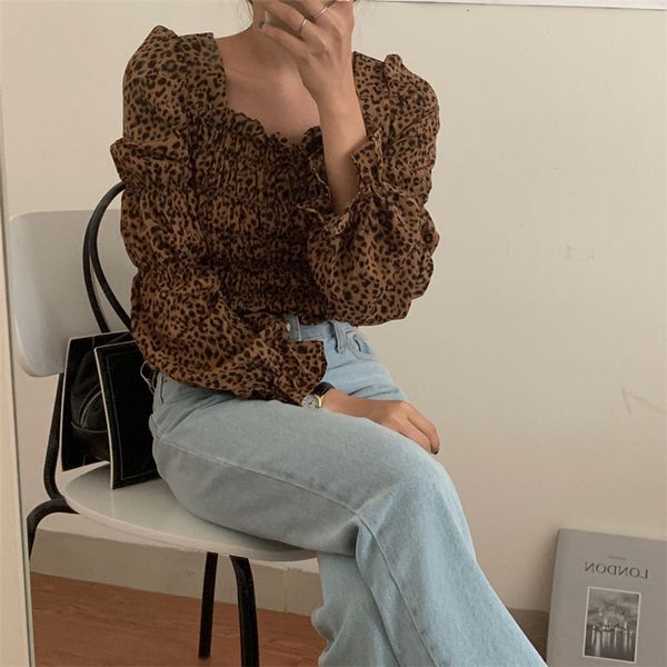 blouses fashion female shirts square collar long sleeves exquisite thin french style autumn women blouses, White
blouses fashion female shirts square collar long sleeves exquisite thin french style autumn women blouses, White
