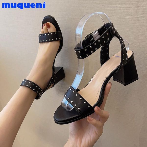 rivets high heels women sandals 2021 summer lady party shoes woman pumps open toe square women's dress, Black
rivets high heels women sandals 2021 summer lady party shoes woman pumps open toe square women's dress, Black